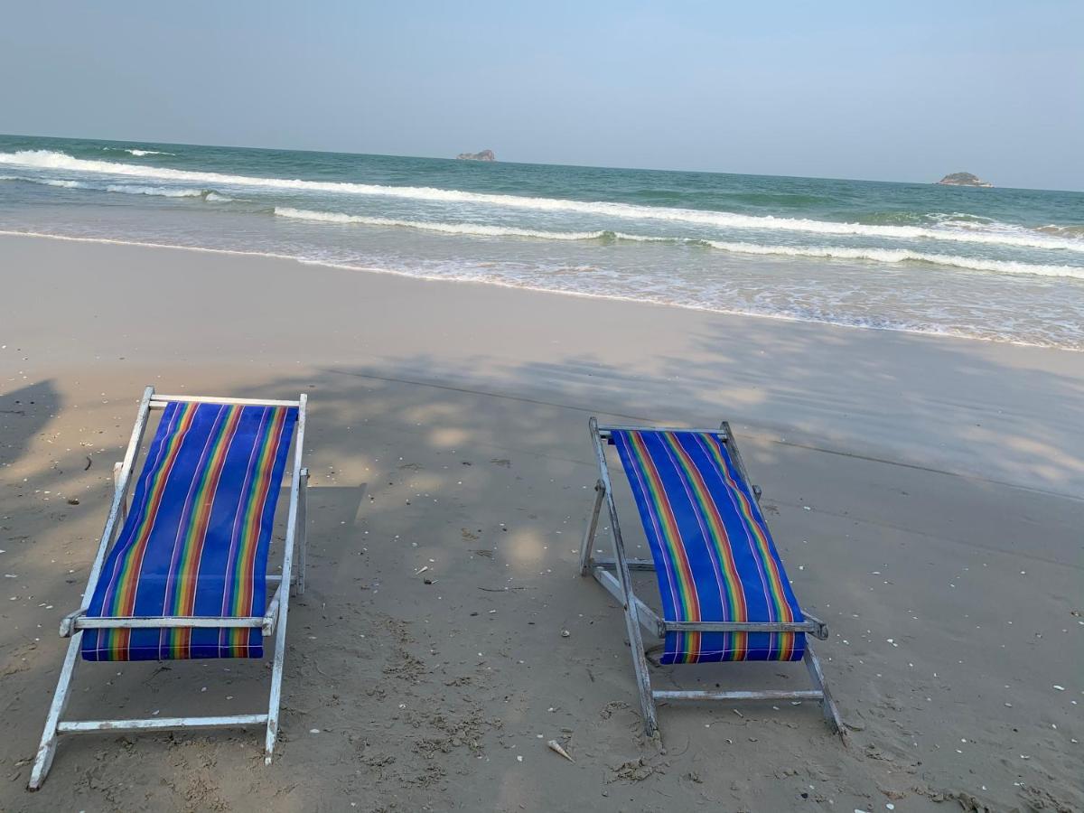 Mexican Beachfront Condo Кхао Тао Екстериор снимка