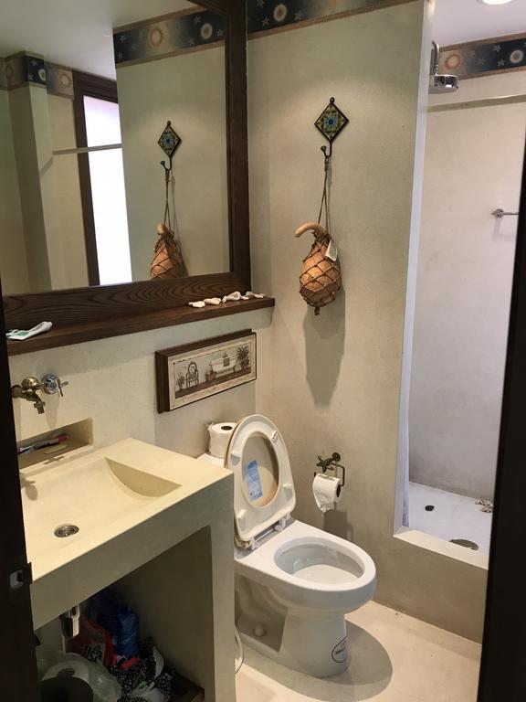 Mexican Beachfront Condo Кхао Тао Екстериор снимка